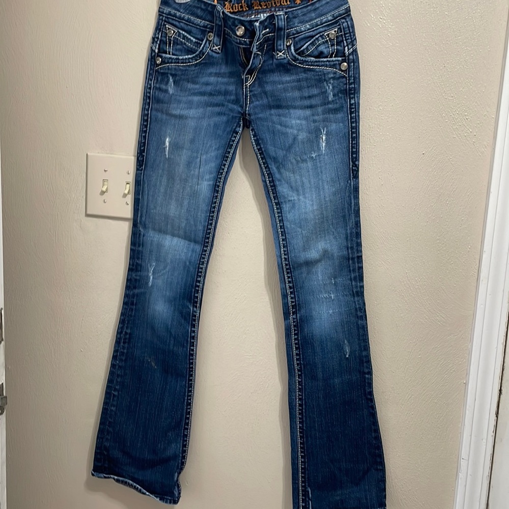 Buckle rock revival jeans